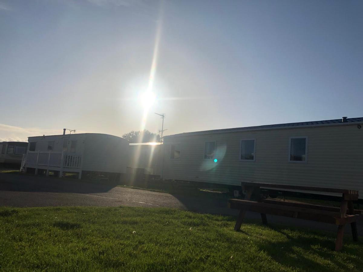 Towyn Six Berth En Suite Caravan Rhyl Esterno foto